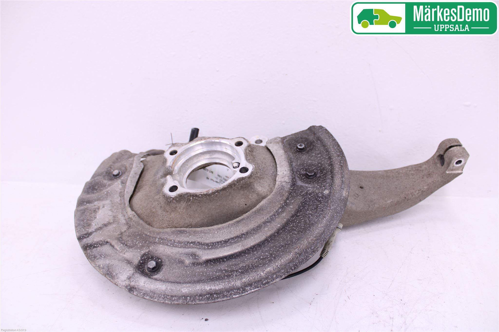 BMW 5 G30/G31/F90 17-23 Spindel Hf