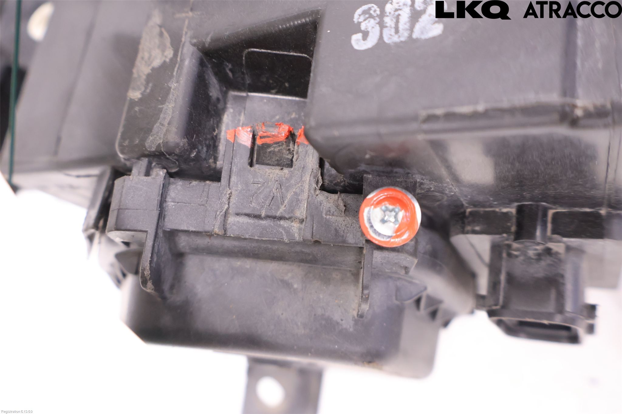 BMW X3 E83     03-10 Frontlykt Venstre