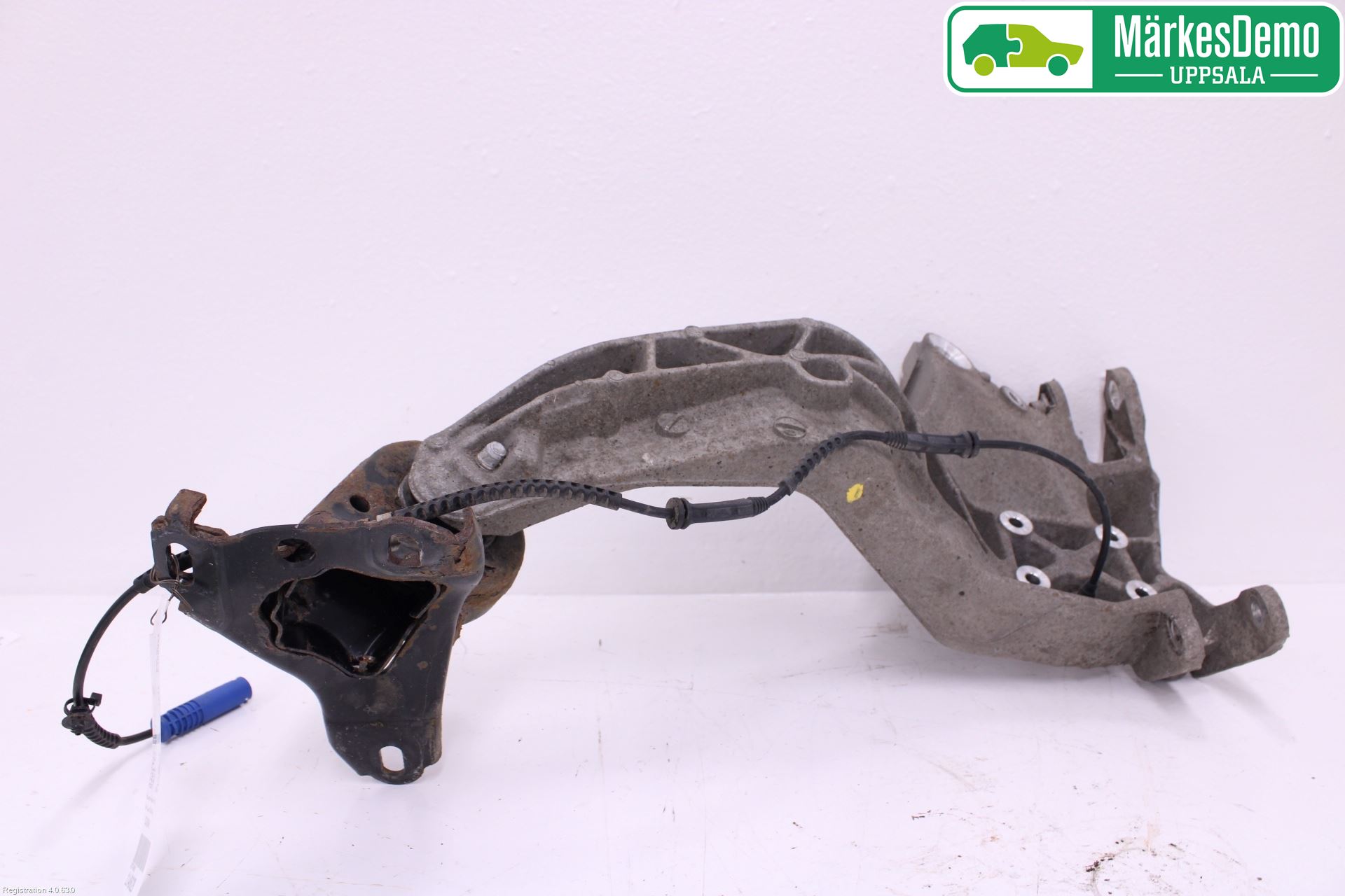 Mini COUPE R56 05-14 Spindel Vb