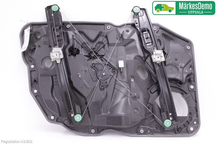 Volkswagen VW TOUAREG 7P 11-18 Vindusheis El Komp