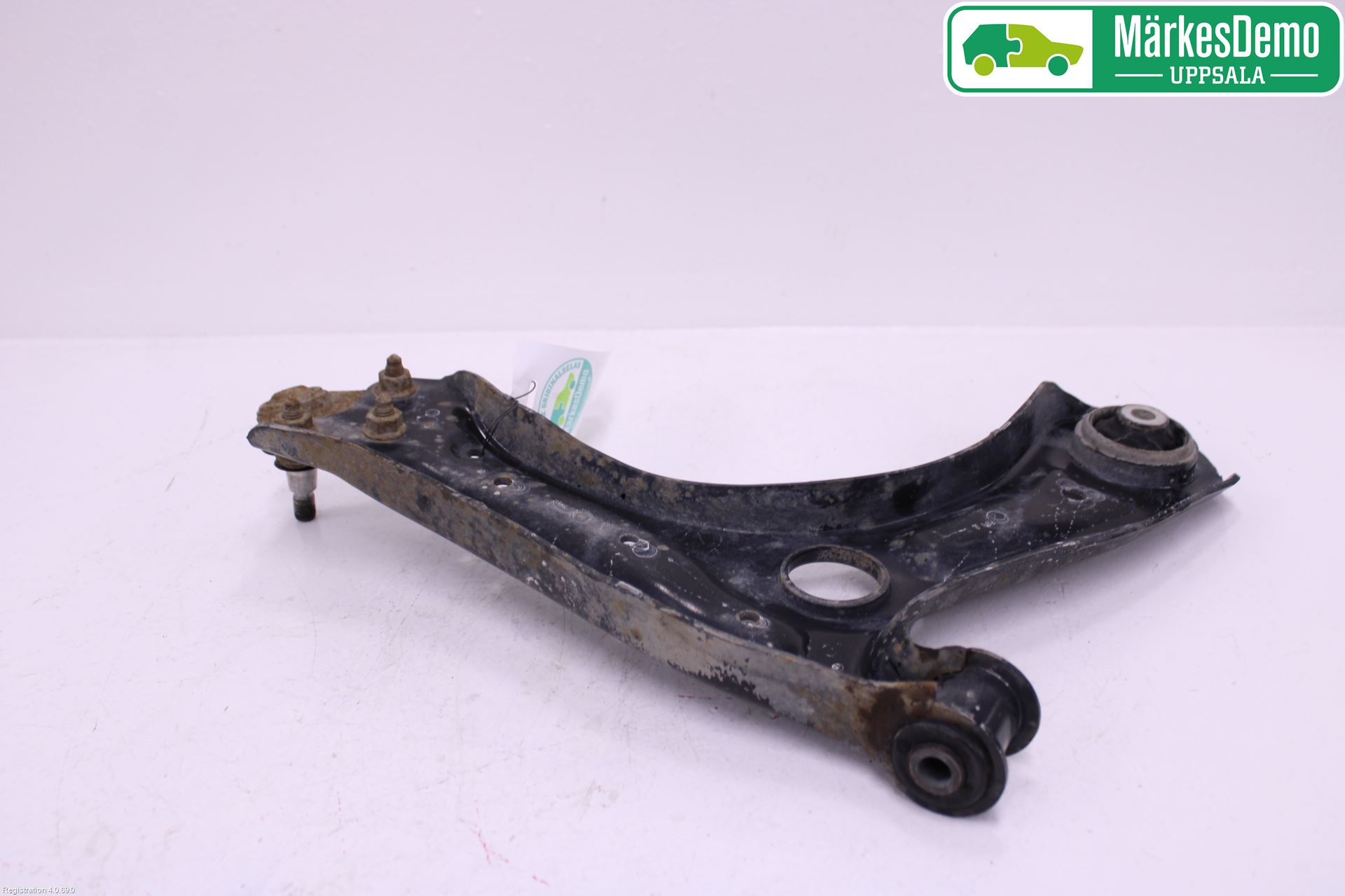 Seat IBIZA IV 08-16 Bærearm Foran Venstre Nedre