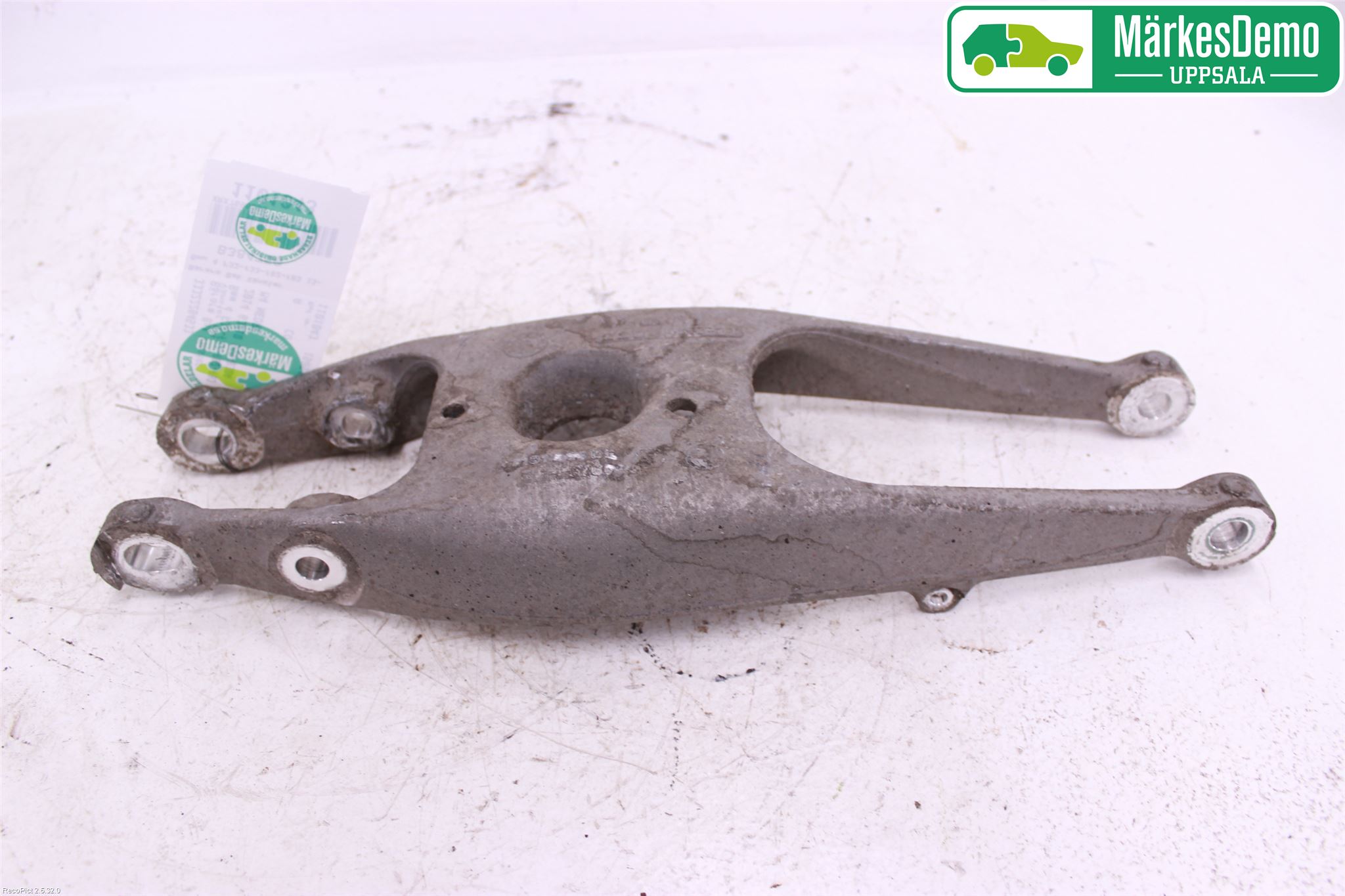 BMW 4 F32/F33/F82/F83 13-20 Bærearm Bak Venstre