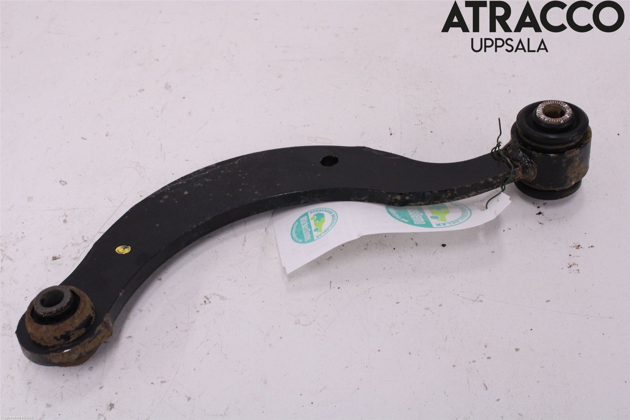 Toyota AURIS 13-19 Bærearm Bak Høyre Øvre