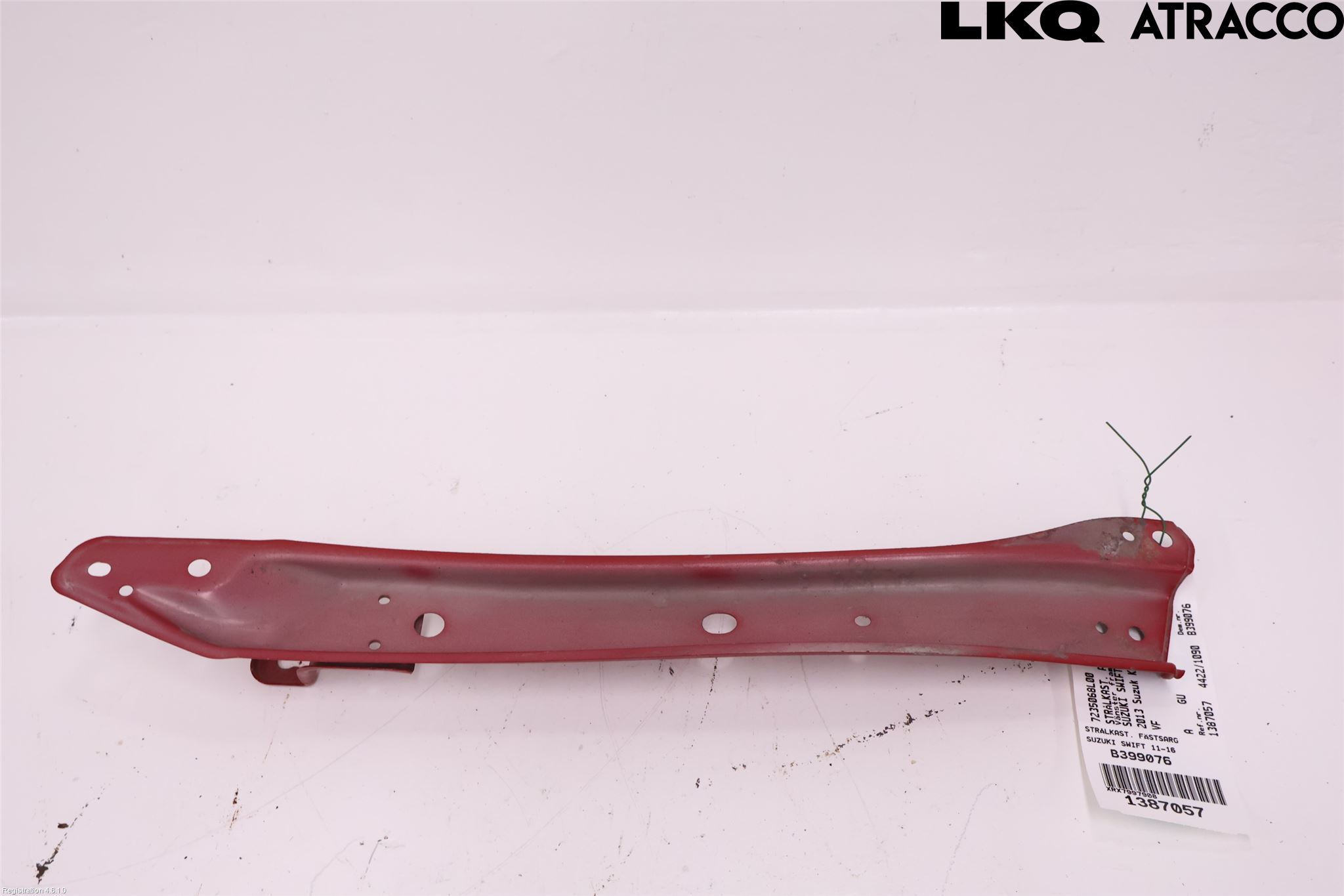 Suzuki SWIFT 11-16 Frontlykt Holder-Feste
