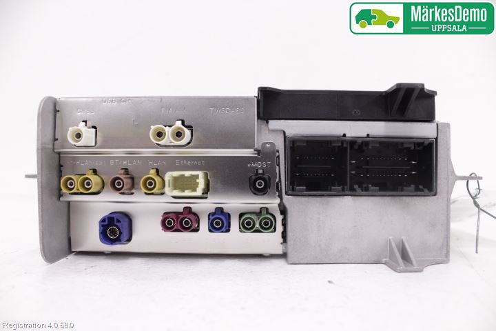 Mercedes-Benz MB A-KLASS (W177) 18- Stereo Forsterker