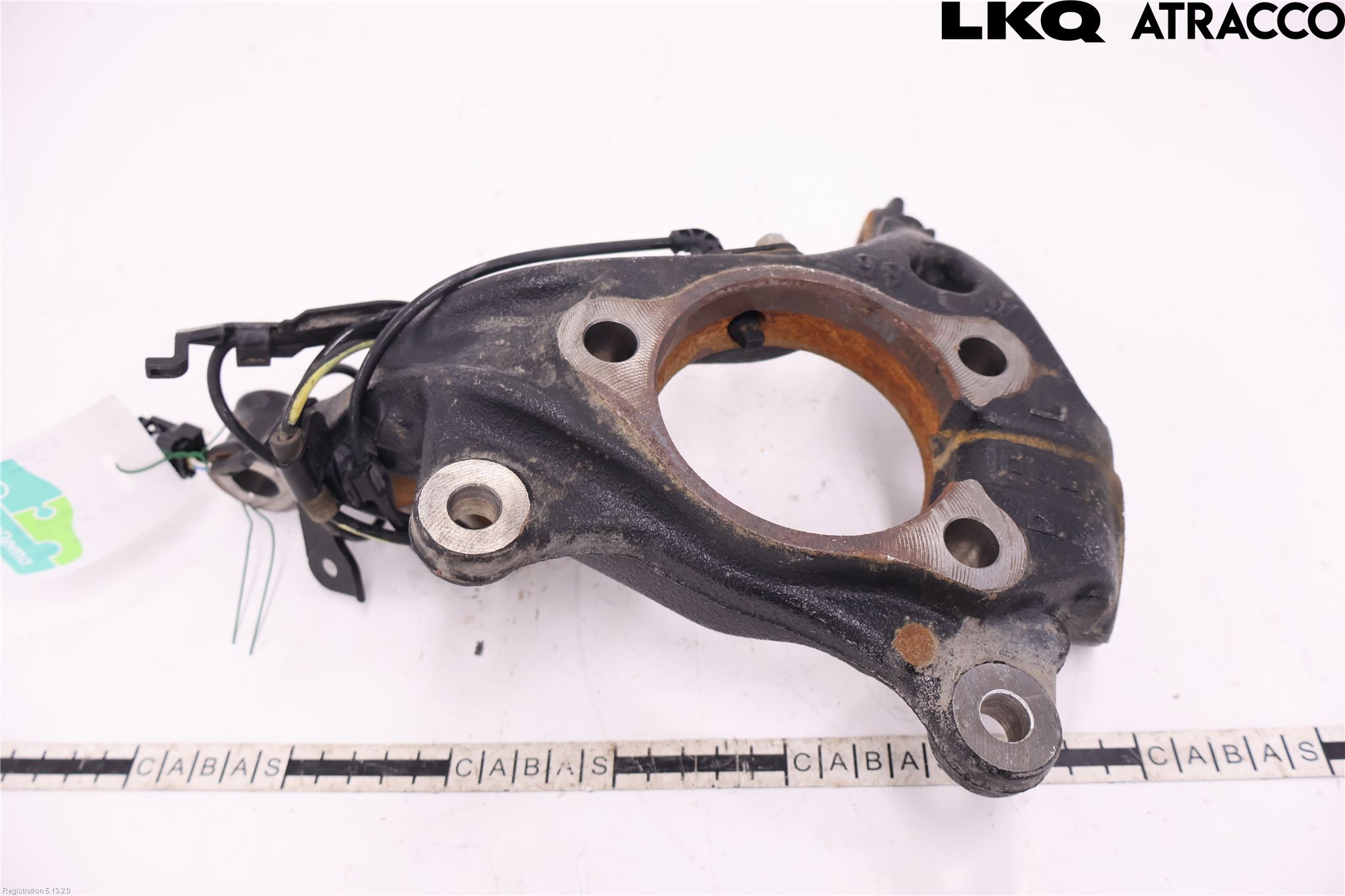 Toyota COROLLA CROSS XG10 22- Spindel Vf