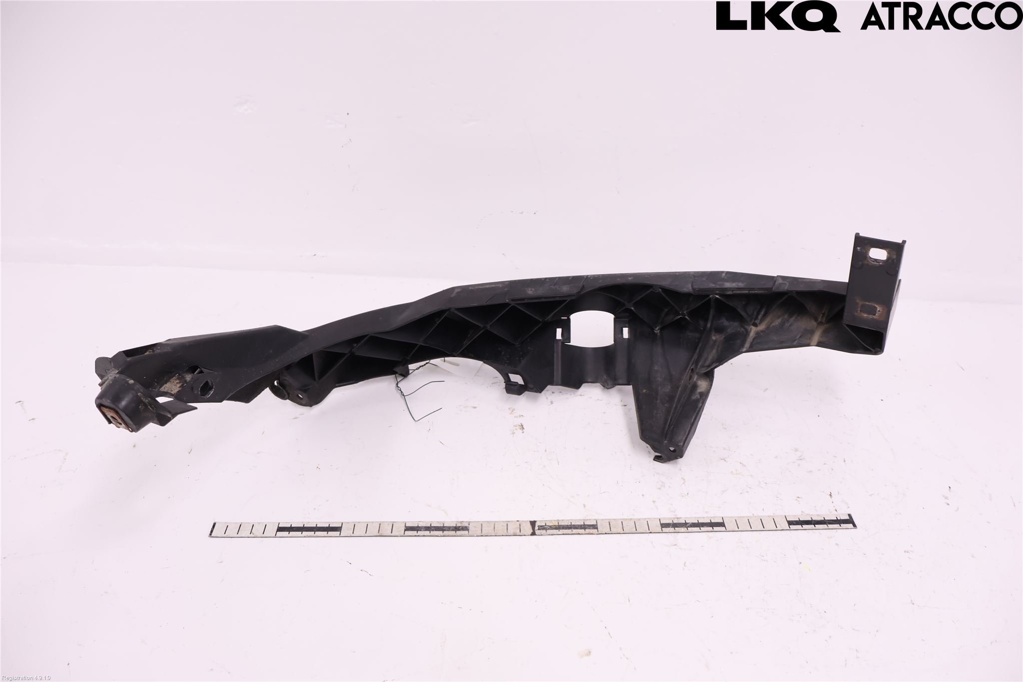 BMW 3 E90/91 SED/TOU 05-12 Frontlykt Ramme V Lyktering