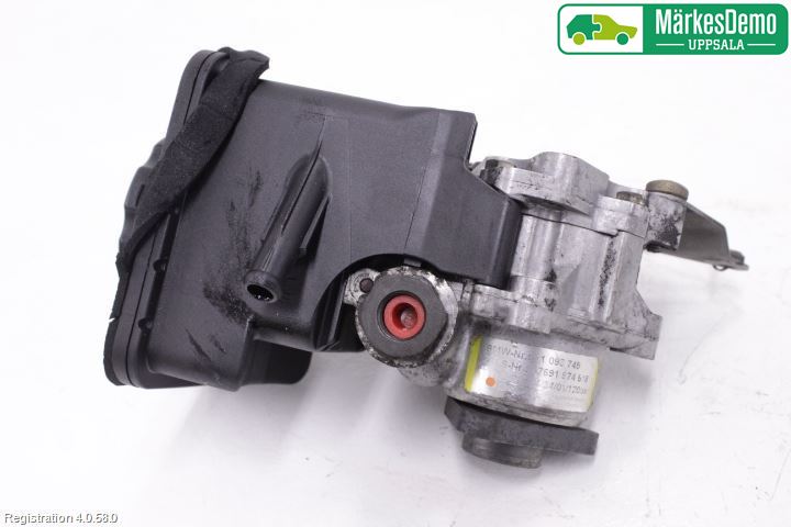 BMW 5 E39 95-04 Servo Pumpe