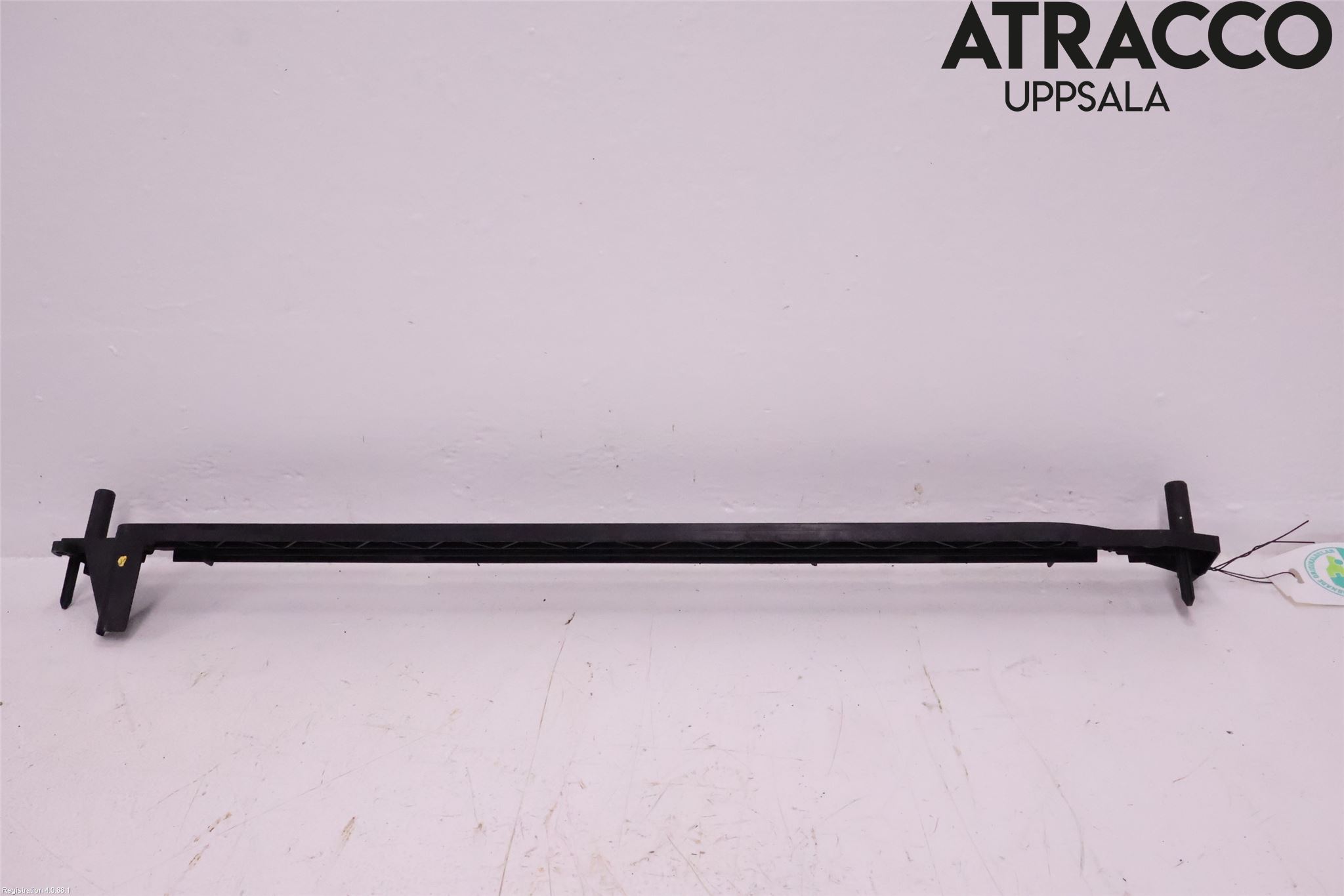 Volvo S40 04-07 Radiator Feste - Ramme - Bjelk