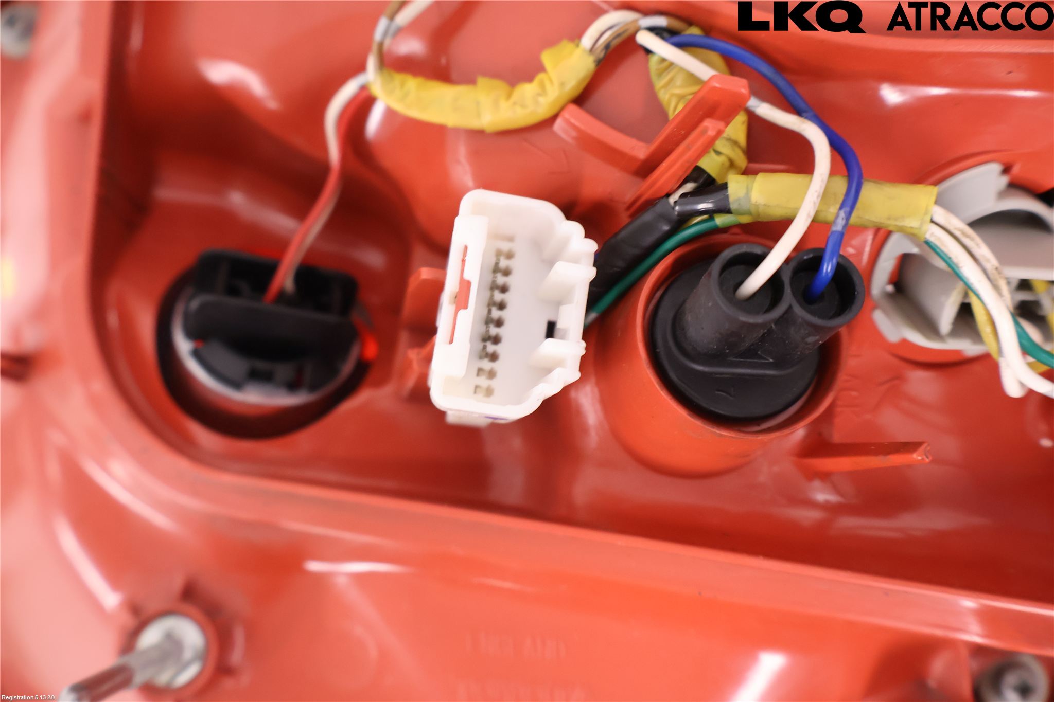 Toyota AURIS 10-12 Baklykt Venstre