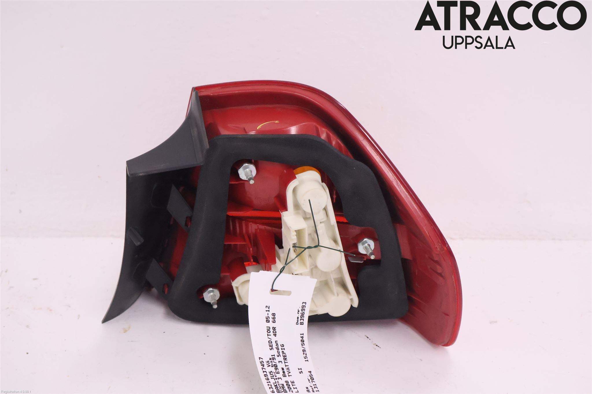 BMW 3 E90/91 SED/TOU 05-12 Baklykt Venstre