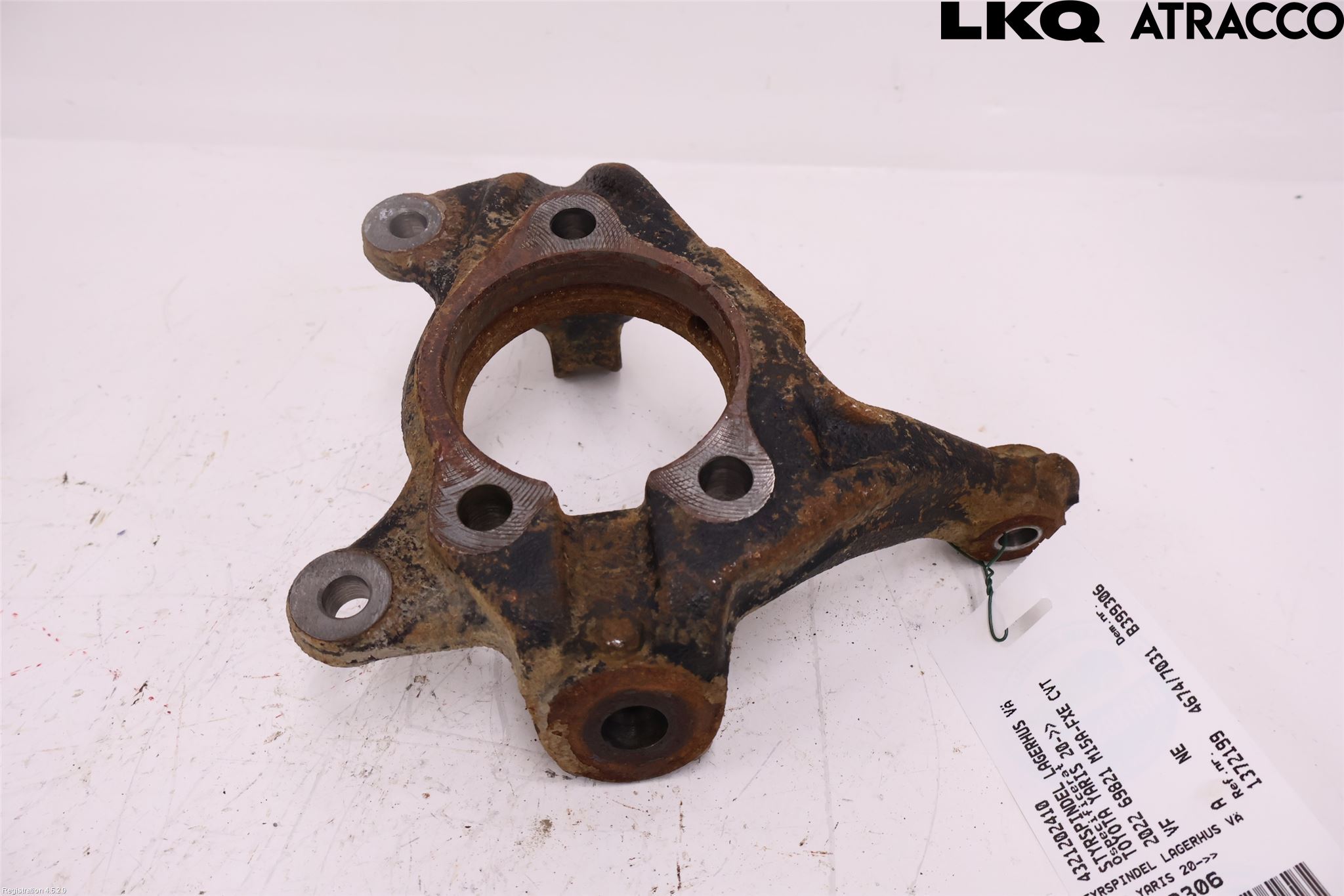 Toyota YARIS XP21 20- Spindel Vf