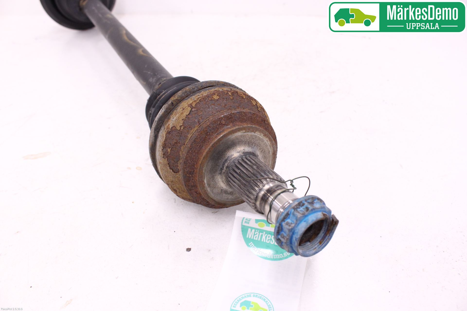 Mercedes-Benz MB E-KLASS (W213) 16-23 Drivaksel Bak Kompl Venstre