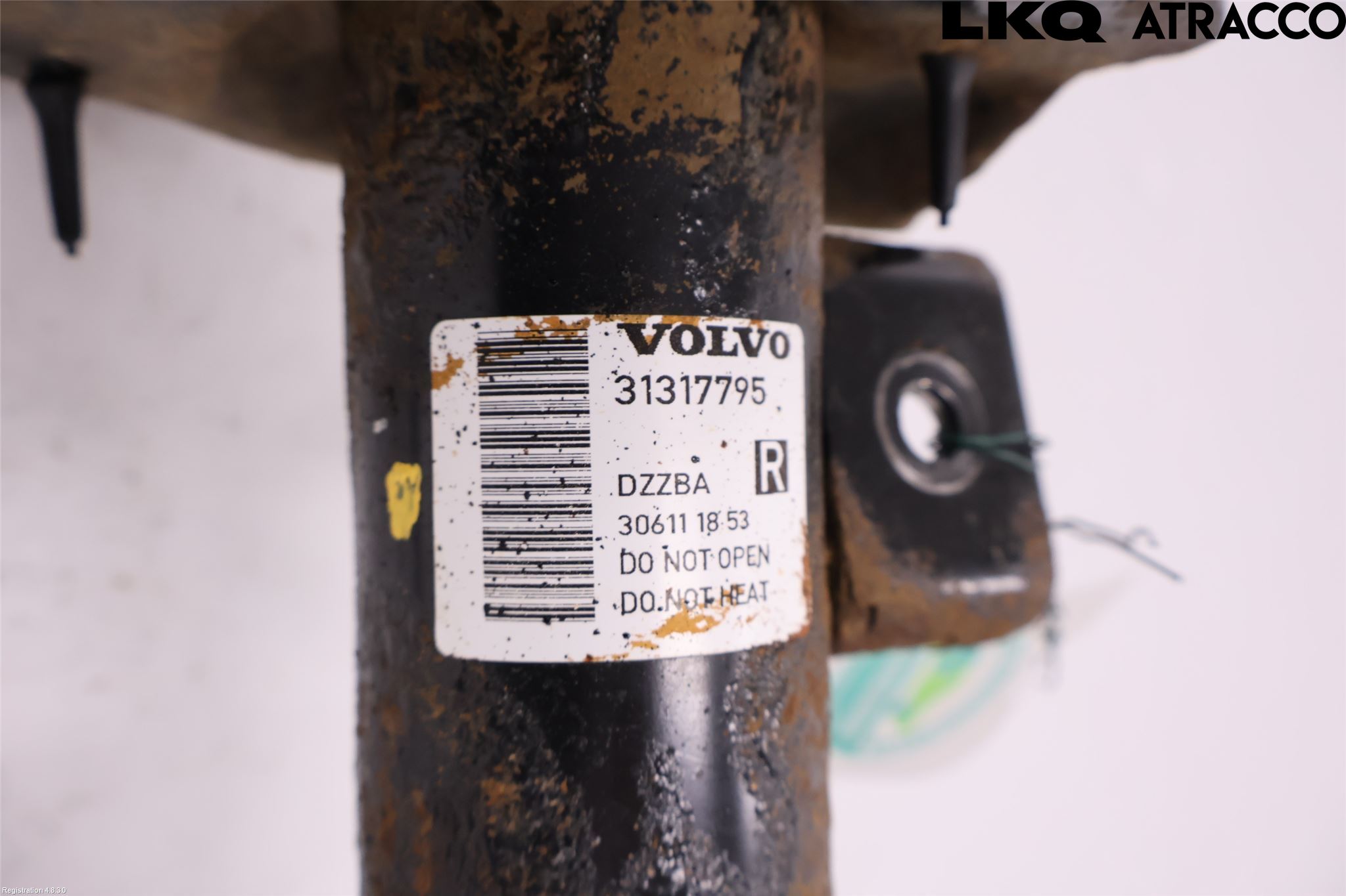 Volvo V70 08-13 Fjærbein Foran Høyre