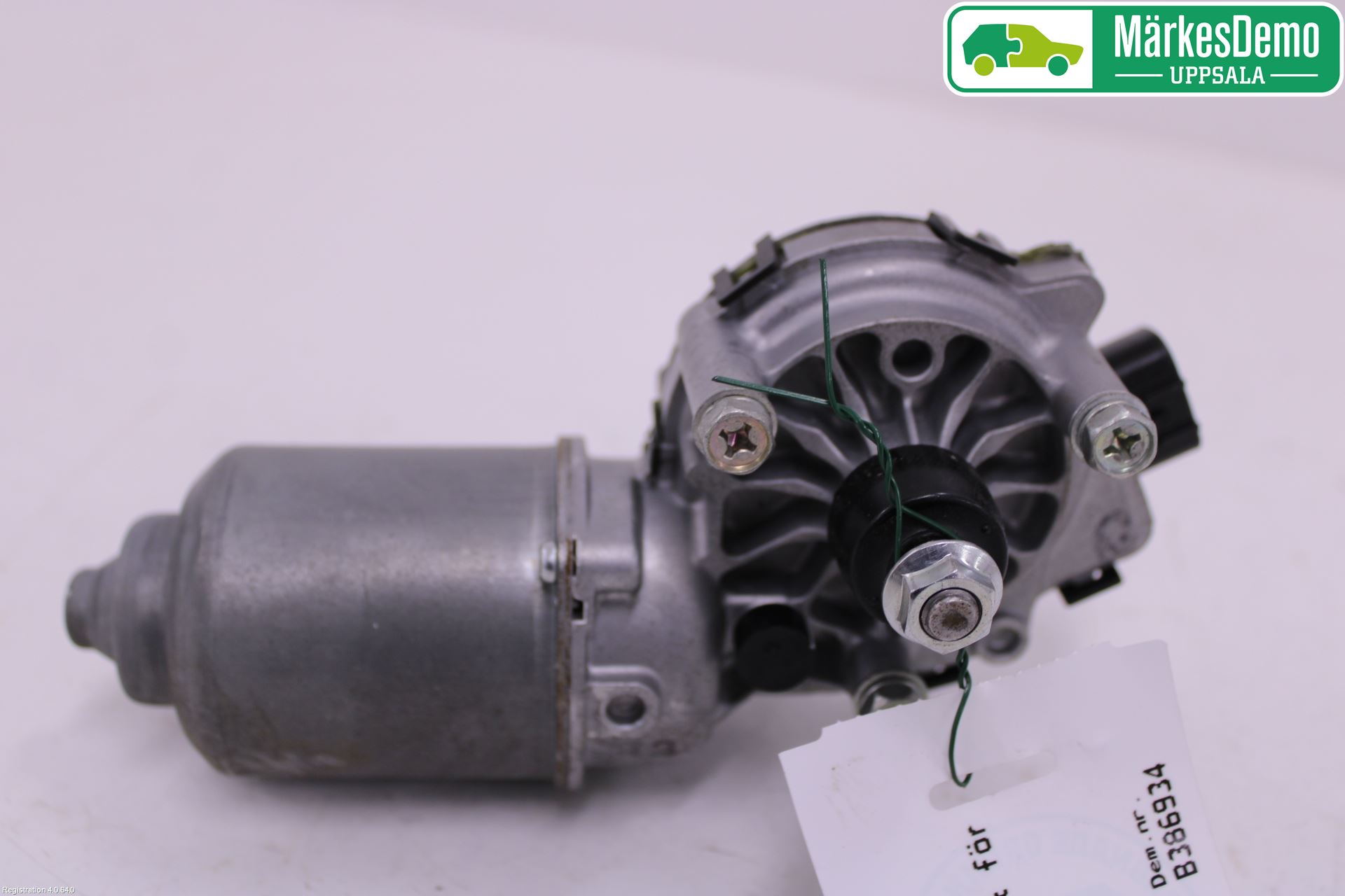 Toyota AURIS 10-12 Viskermotor Frontrute