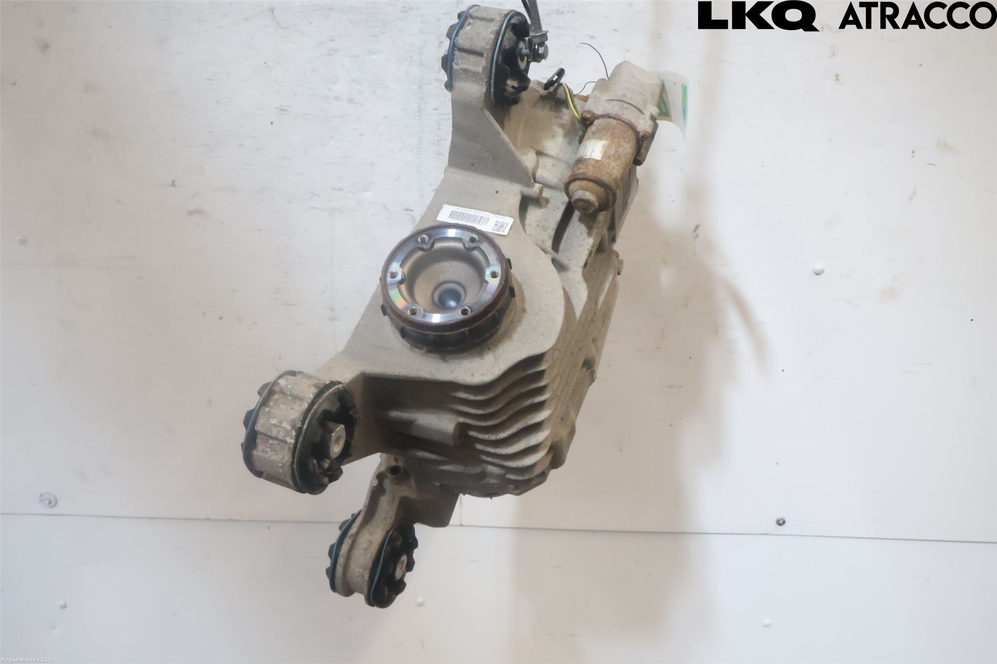 Volkswagen VW PASSAT 15-19 Bakaksel Kardang Bak -Diff