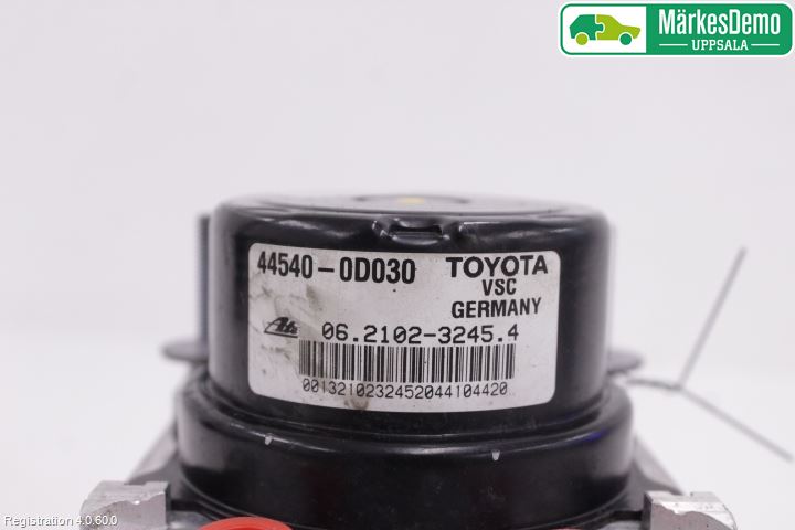 Toyota YARIS XP130 15-20 Abs Hydraulikkaggregat