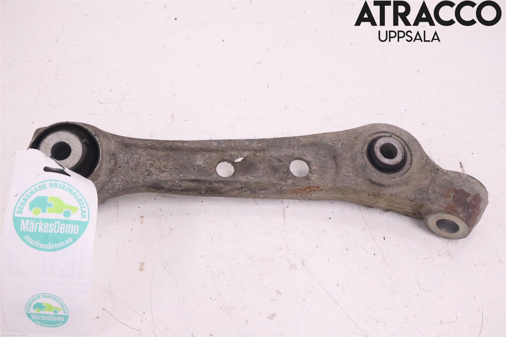 BMW 5 F10/F11/F18 09-17 Bærearm Foran Venstre Nedre