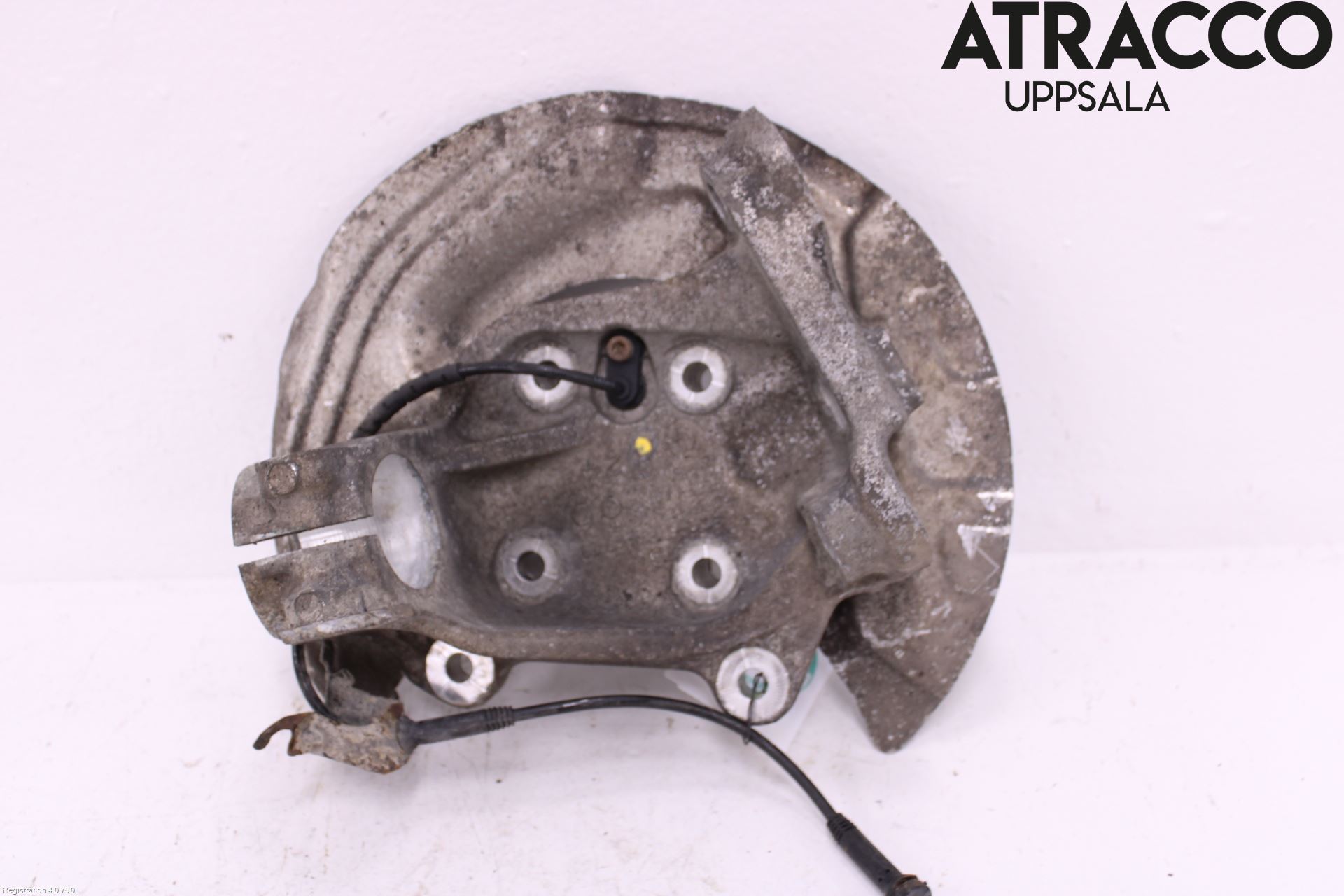 BMW 1 E87/81 5D/3D 03-11 Spindel Vf