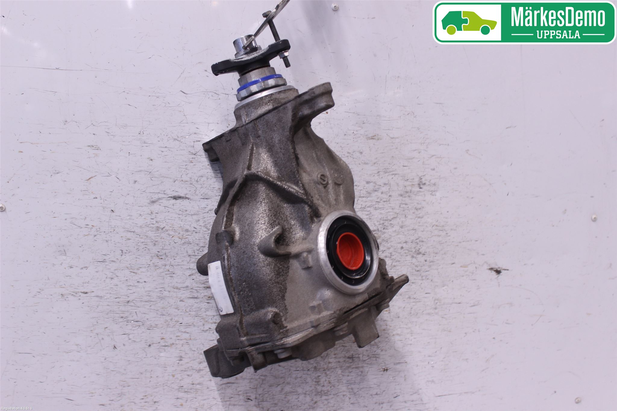 BMW 5 G30/G31/F90 17-23 Bakaksel Kardang Bak -Diff