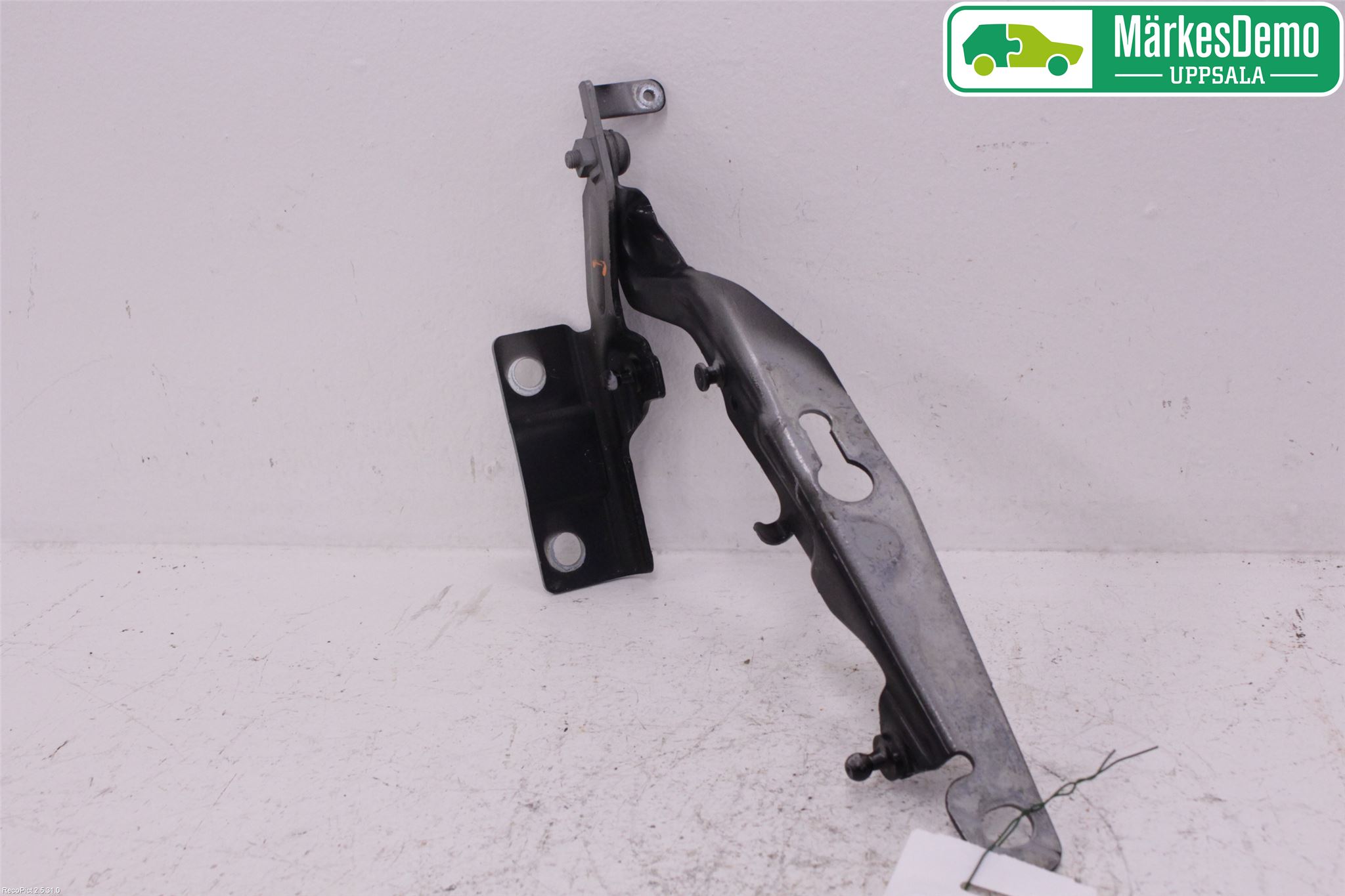 Volvo V60 11-13 Panser Hengsel - Hengsler