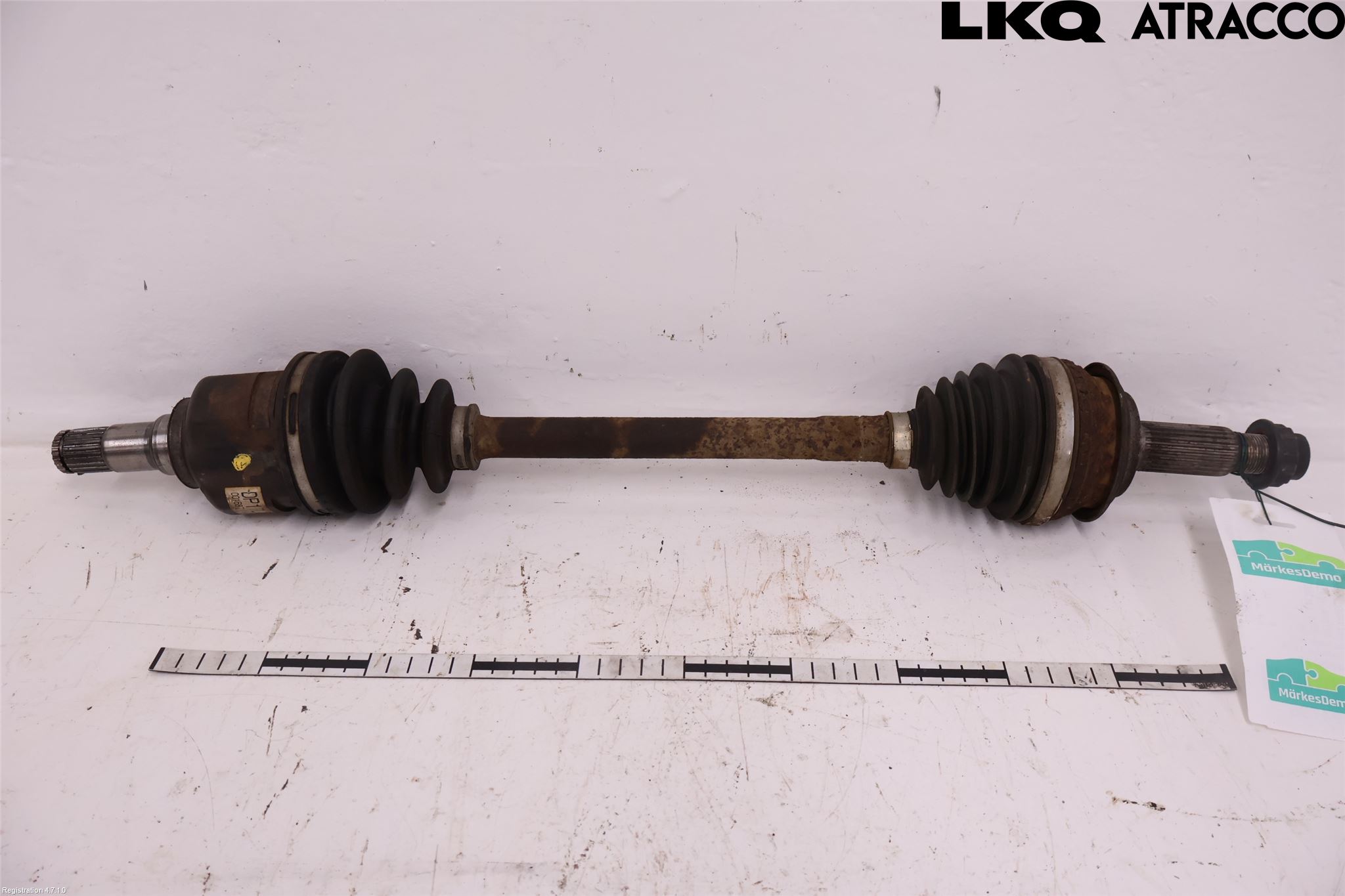Toyota VERSO-S 11-16 Drivaksel Foran Kompl Venstre