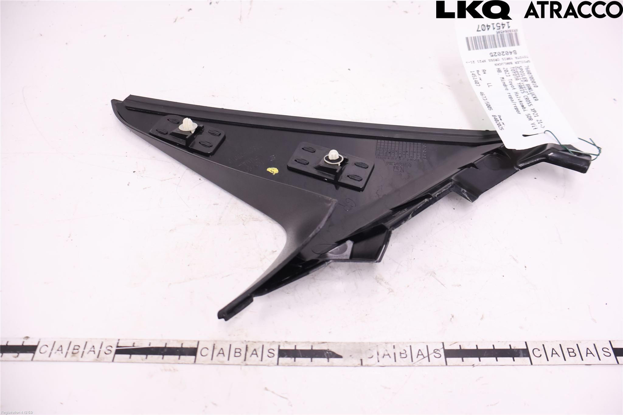 Toyota YARIS CROSS XP21 21- Spoiler Bakluke