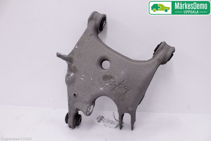 BMW 5 F10/F11/F18 09-17 Bærearm Bak Venstre