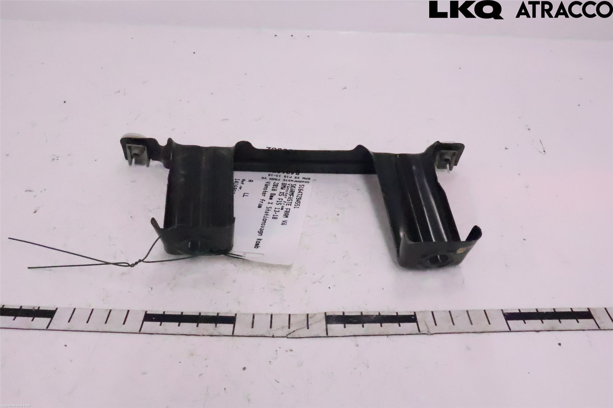 BMW X5 F15 13-18 Frontskjermfeste Venstre