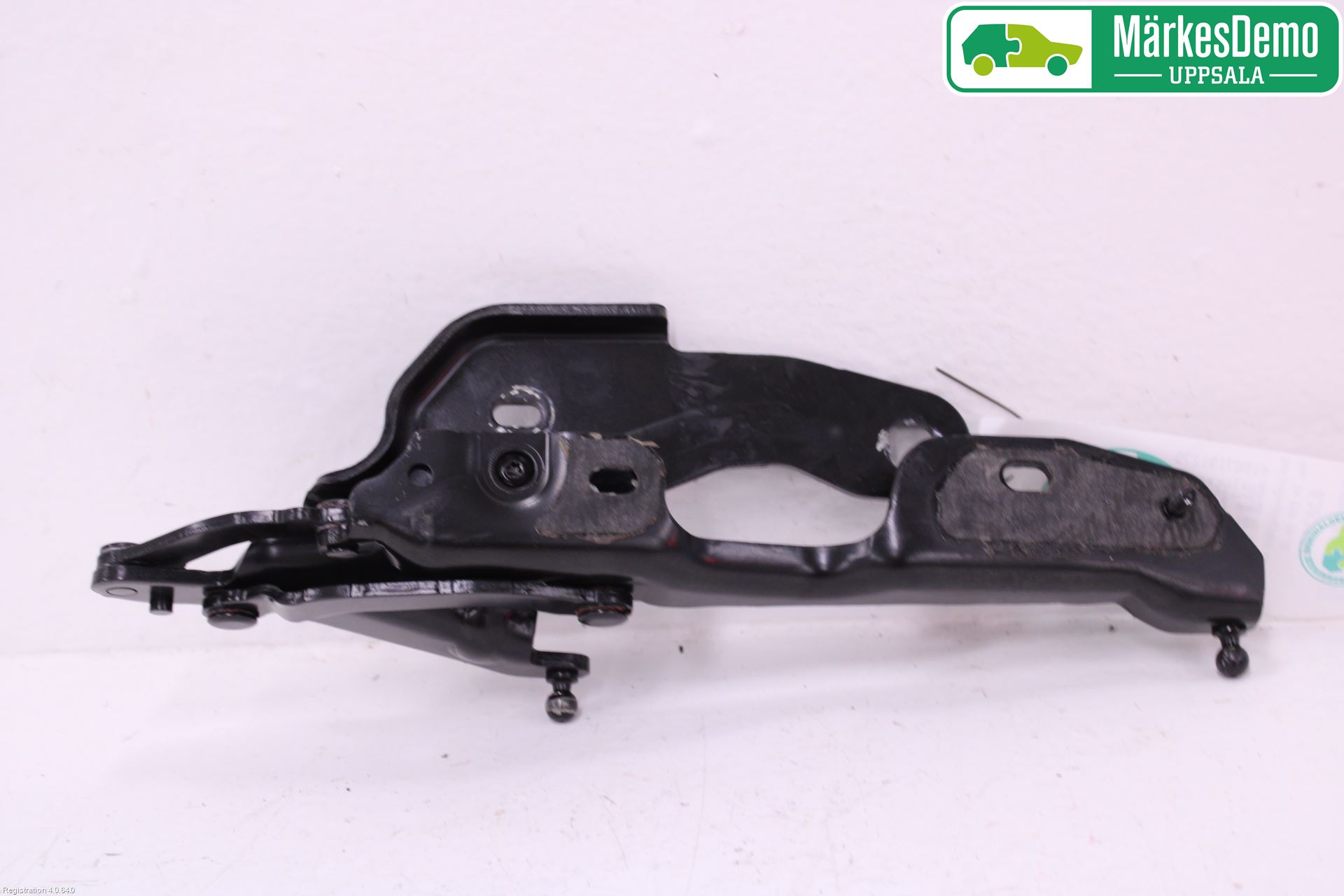 BMW Z4 E89 09-16 Bakluke Hengsel Venstre