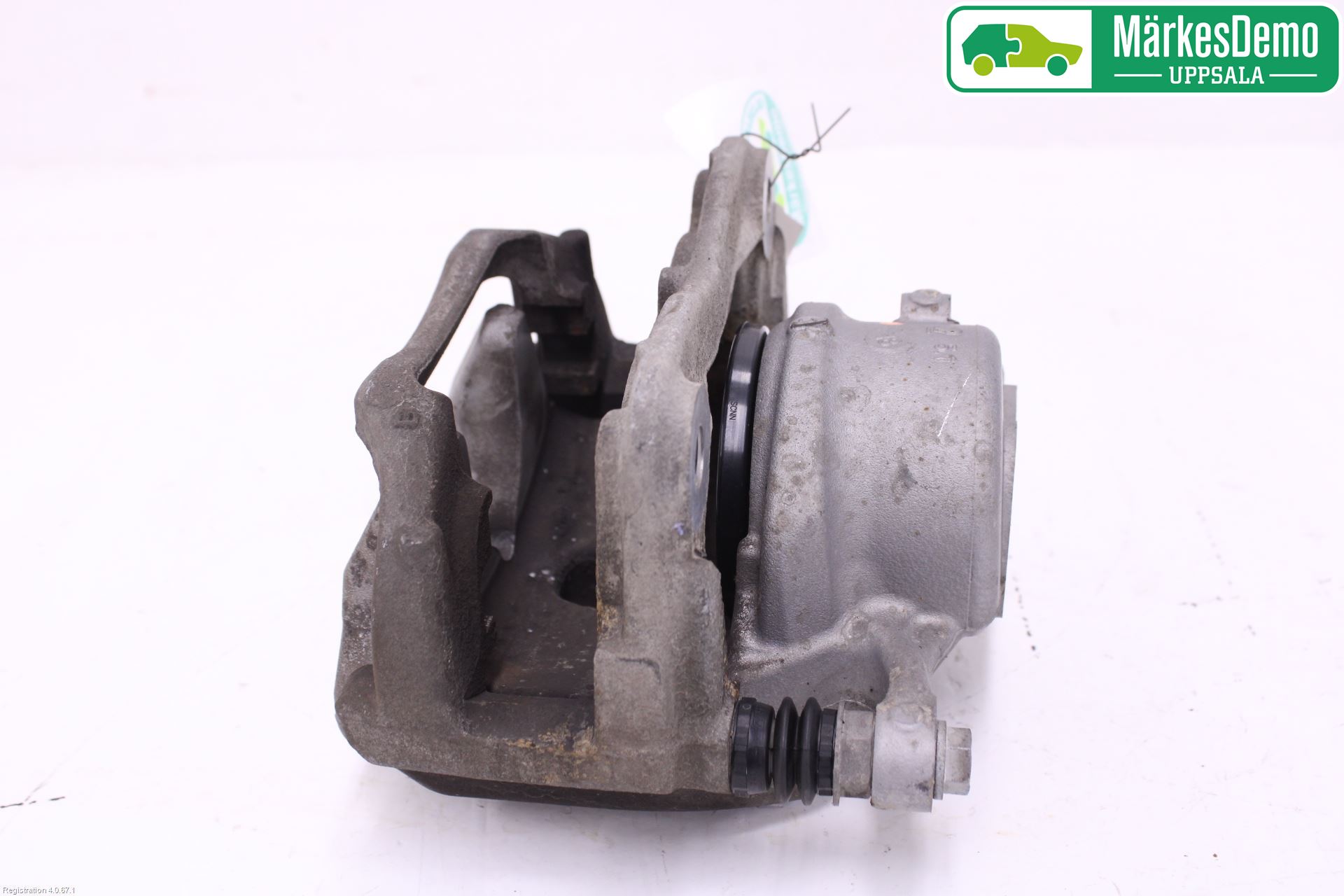 BMW 5 G30/G31/F90 17-23 Bremsecaliper Foran Høyre