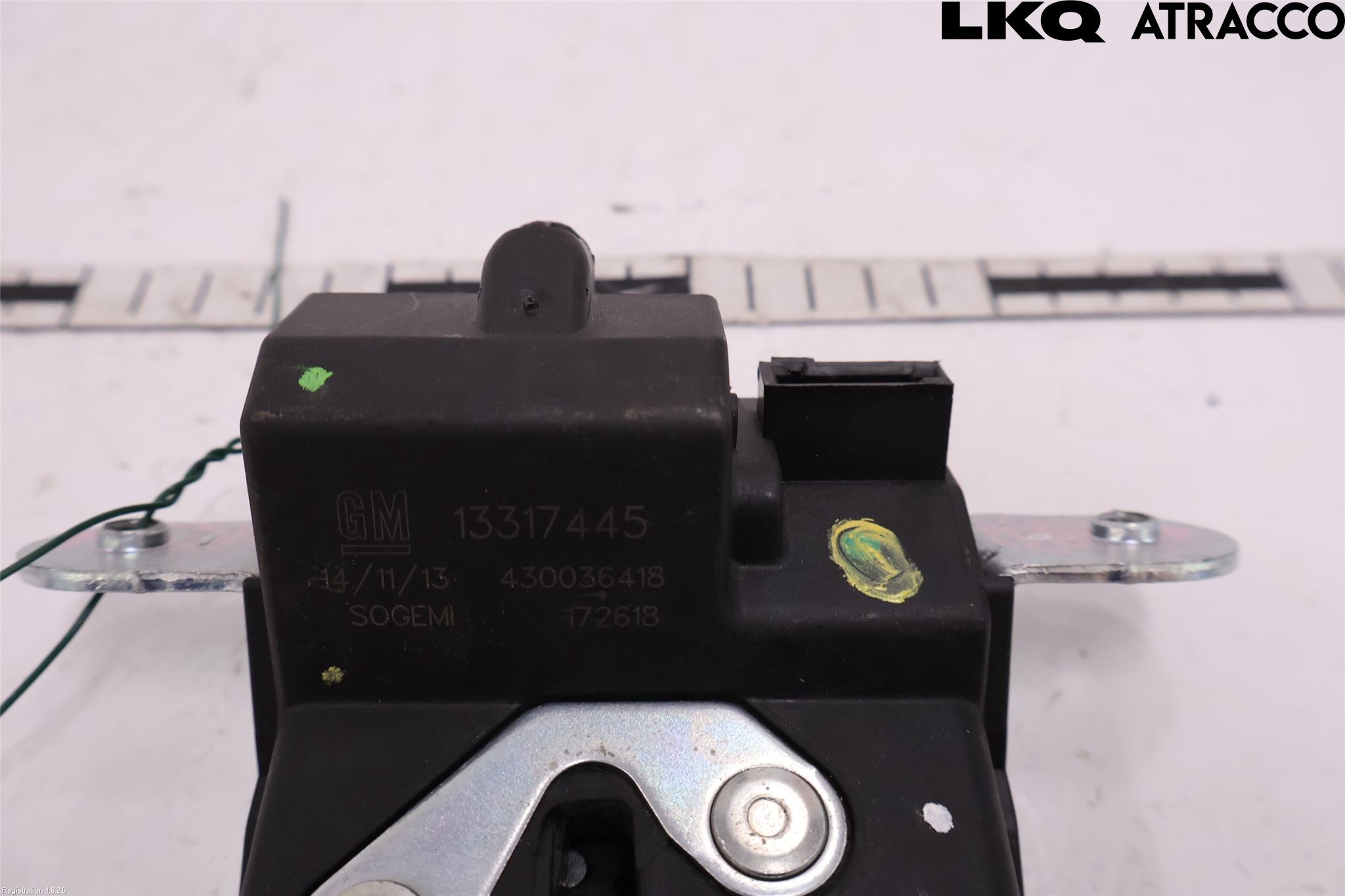 Opel CORSA D 07-14 Bakluke-Lokk Låsekasse