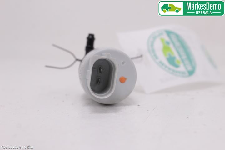 BMW 3 G20/G21/G80/G81 19- Spylerpumpe Frontrute