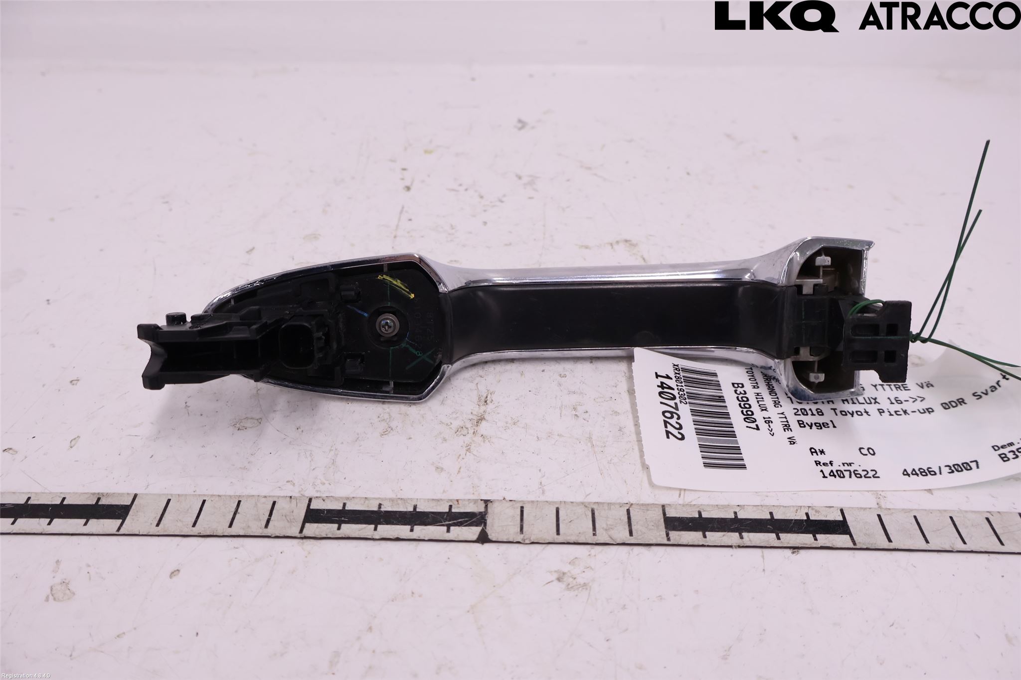 Toyota HILUX 16- Dørhandtak Ytre Venstre