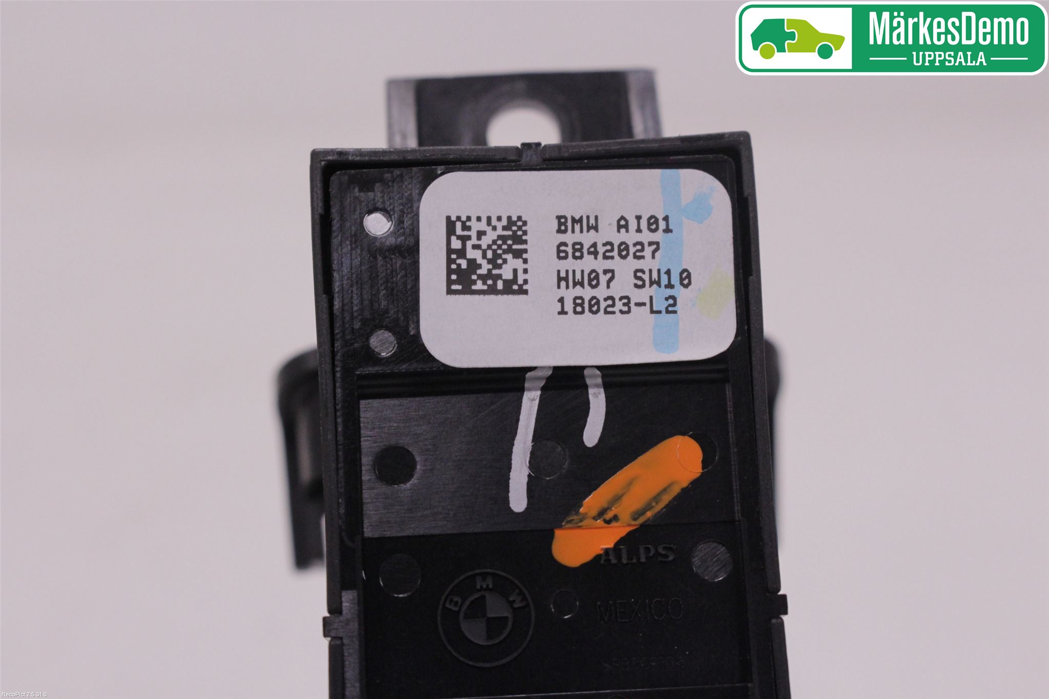 BMW 5 G30/G31/F90 17-23 Bryter Parkeringsbrems