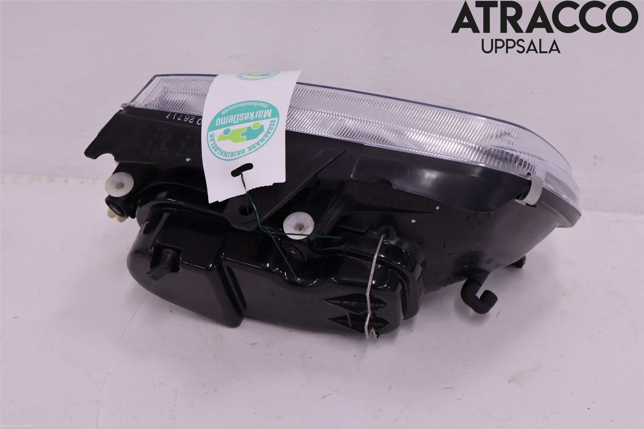 Volkswagen VW POLO 95-01 Frontlykt Venstre