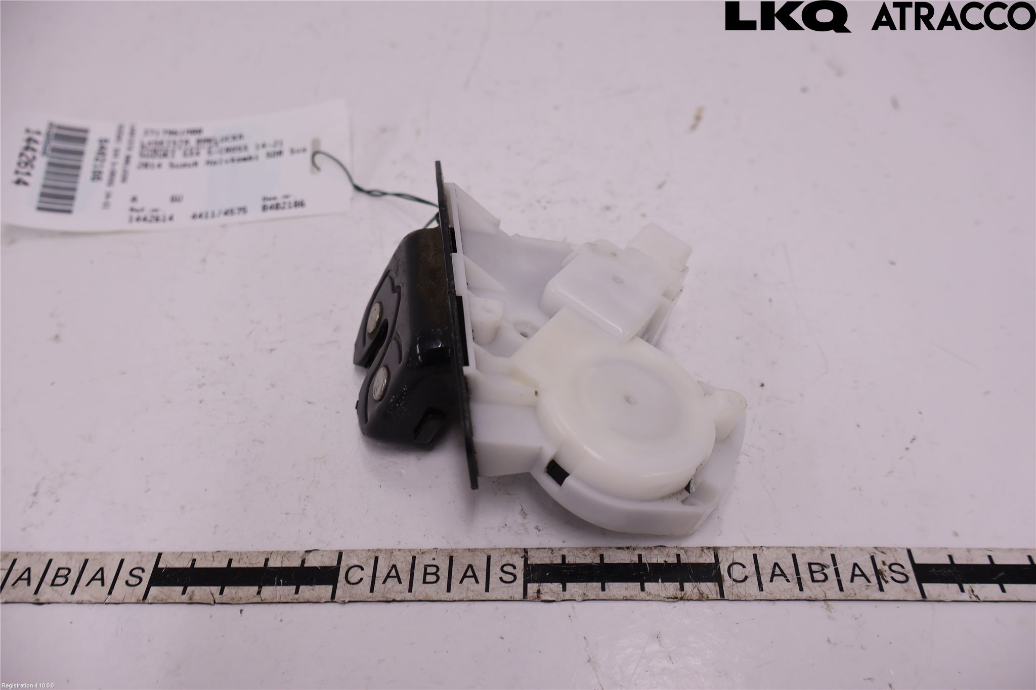 Suzuki SX4 S-CROSS 14-21 Bakluke-Lokk Låsekasse