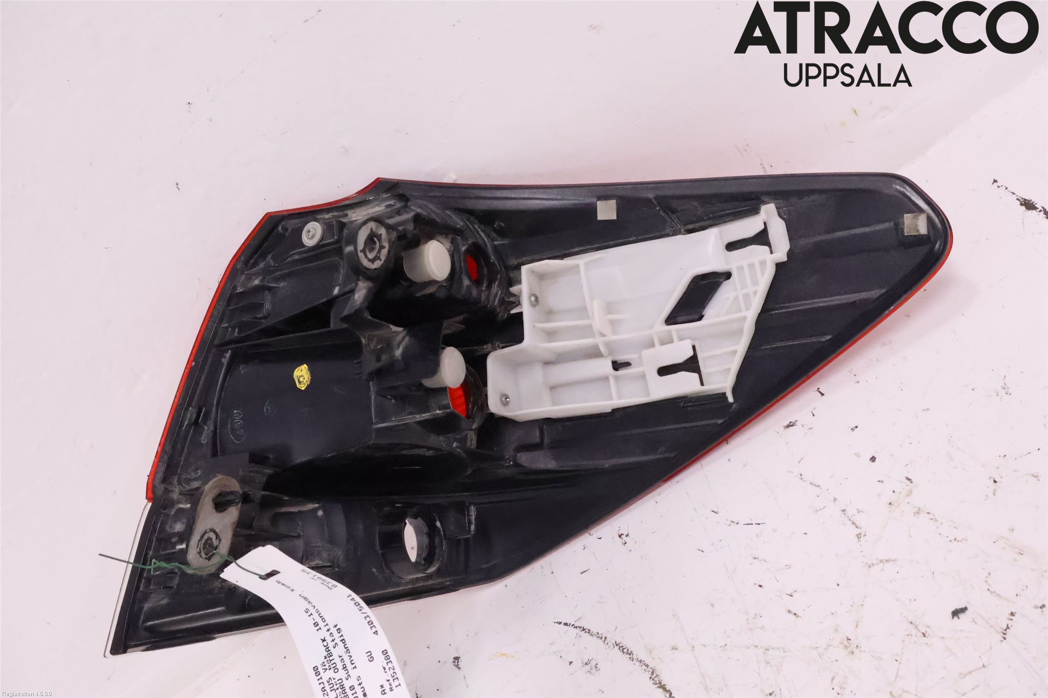Subaru OUTBACK 10-15 Baklykt Venstre