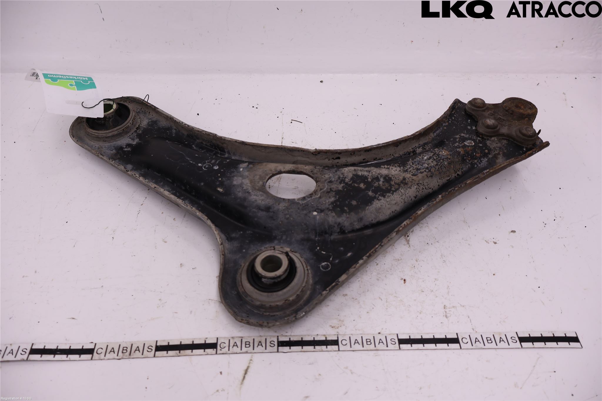 Peugeot 2008 13-20 Bærearm Foran Høyre Nedre