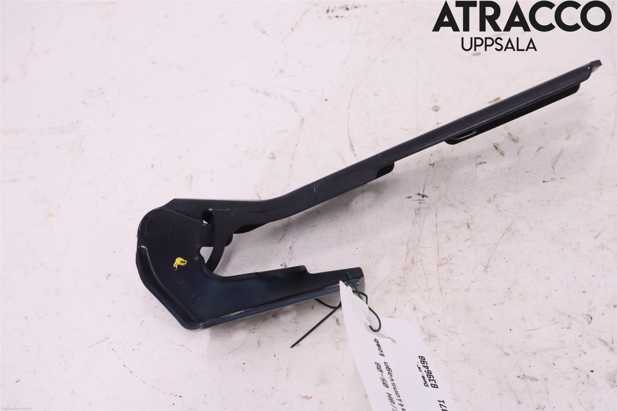 Audi A4/S4 05-07 Panser Hengsel - Hengsler