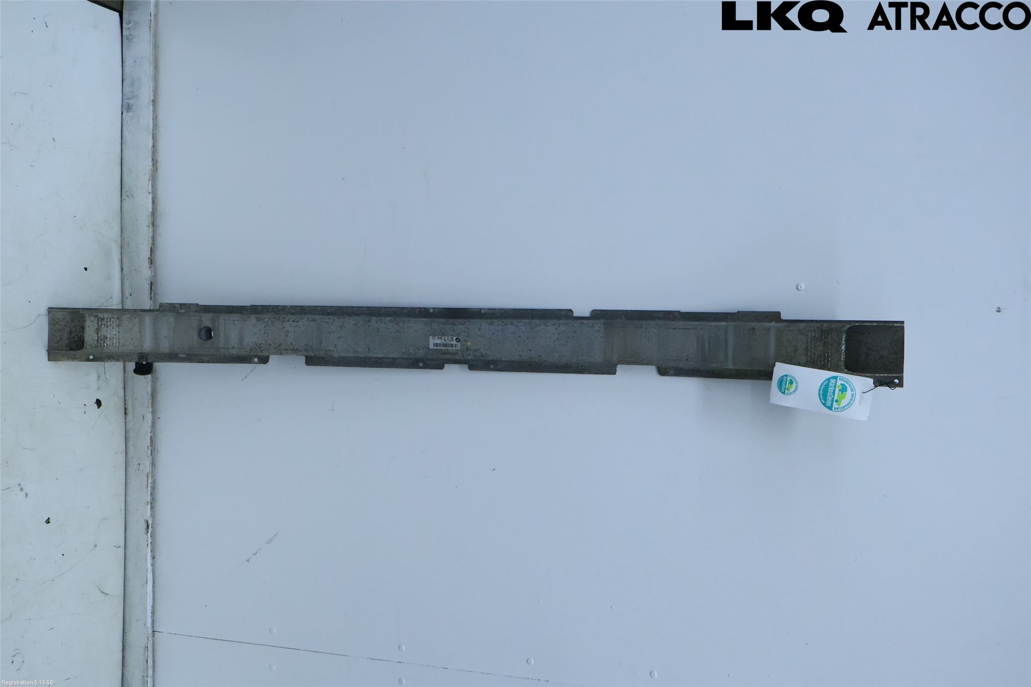 BMW 5 F10/F11/F18 09-17 Støtfanger Foran Bjelke