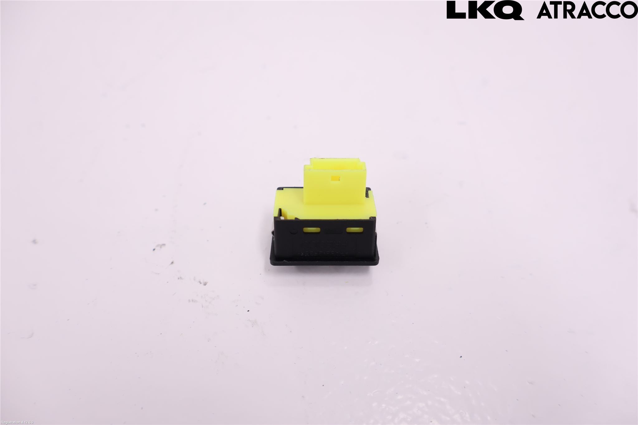 BMW 5 G30/G31/F90 17-23 Bryter Drivstoff Tankluke
