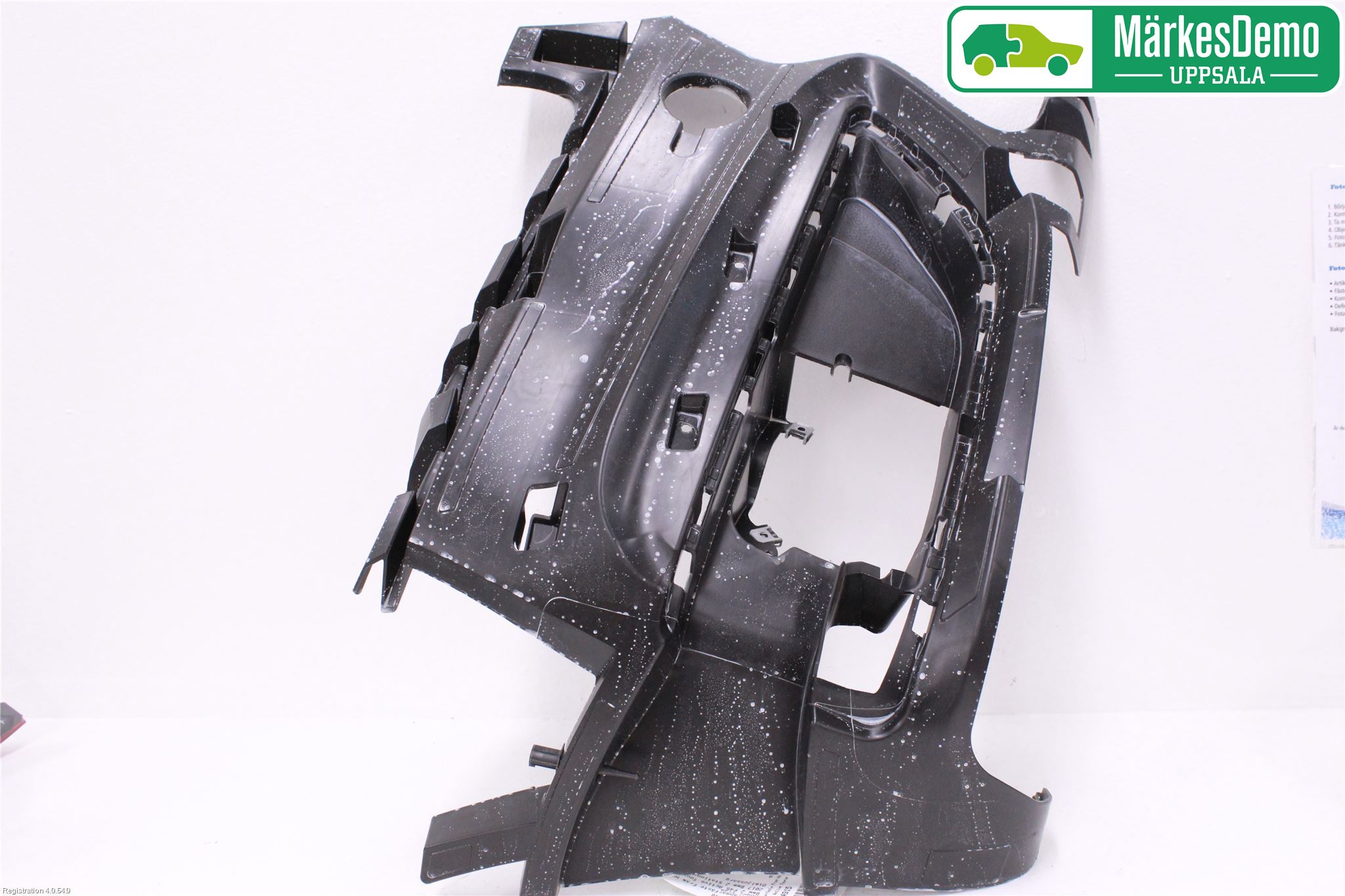 BMW 2 F45 Active Tourer 14-21 Støtfangerfeste Foran Høyre