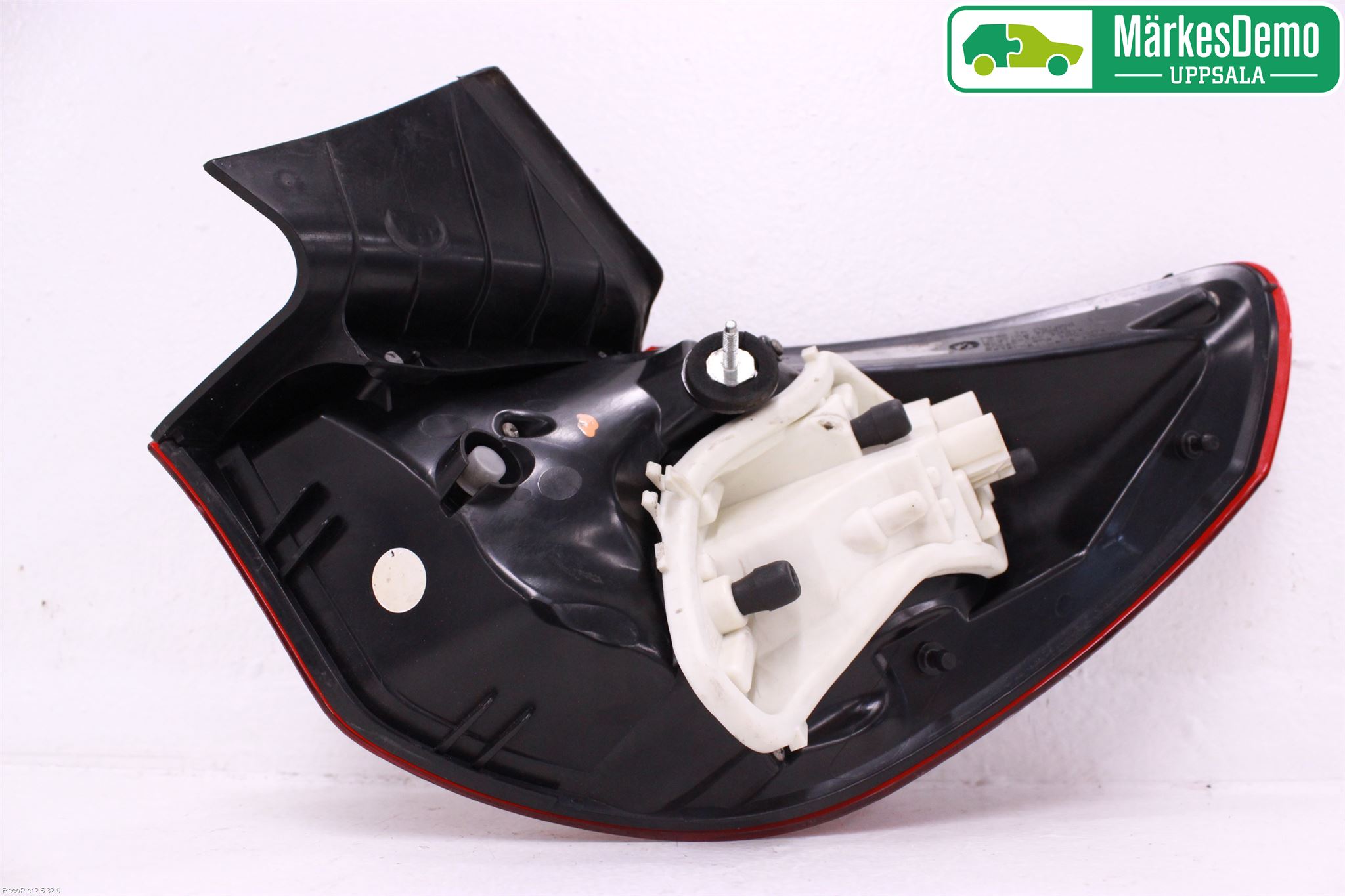 Opel ASTRA J 10-15 Baklykt Venstre