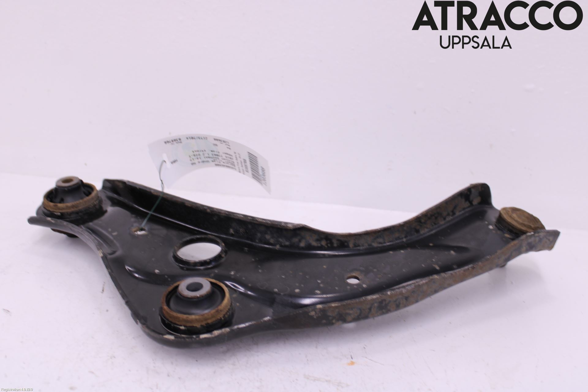 Nissan QASHQAI 14-17 Bærearm Foran Høyre Nedre