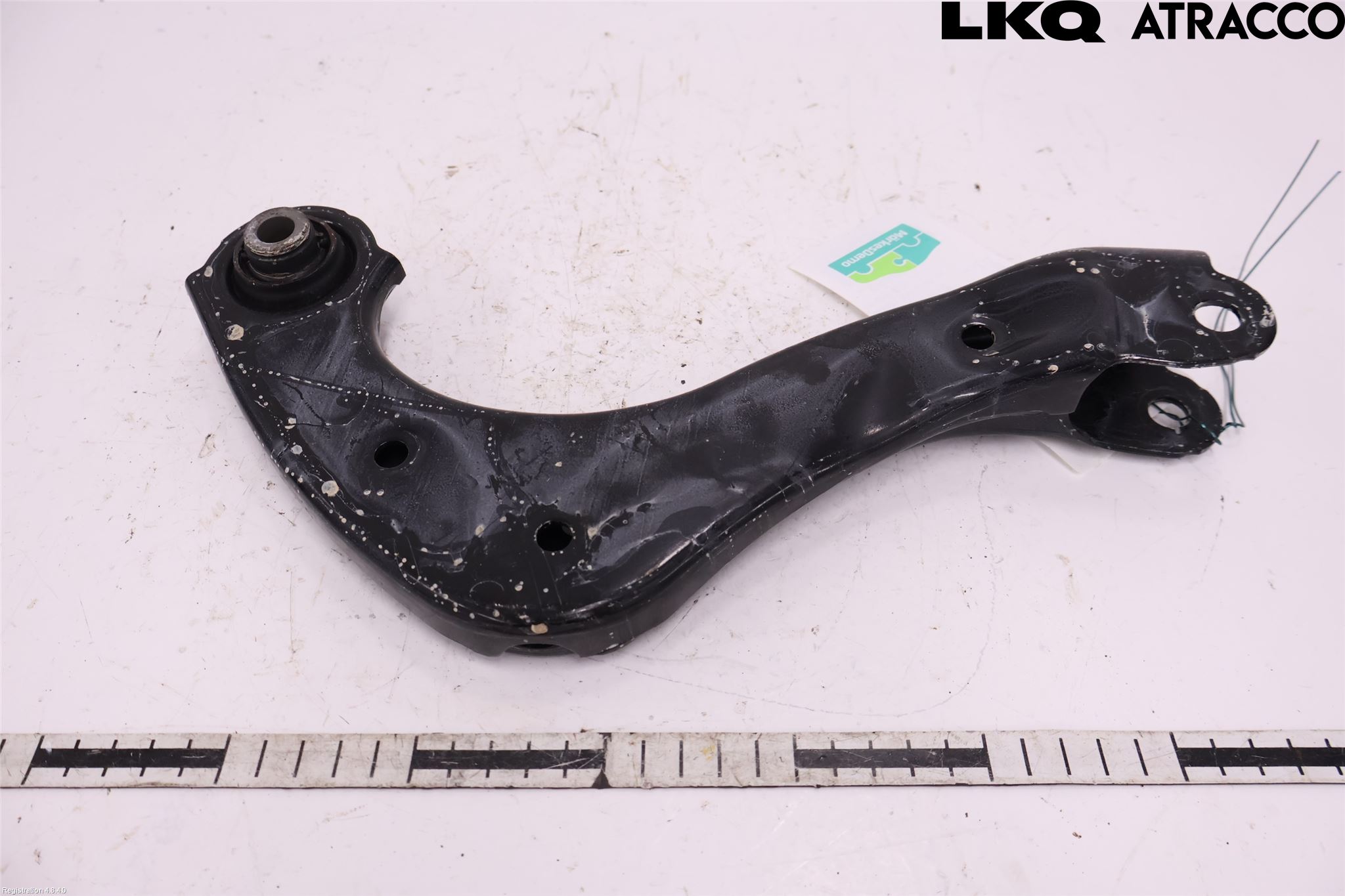 Toyota C-HR 24- Bærearm Bak Venstre Øvre