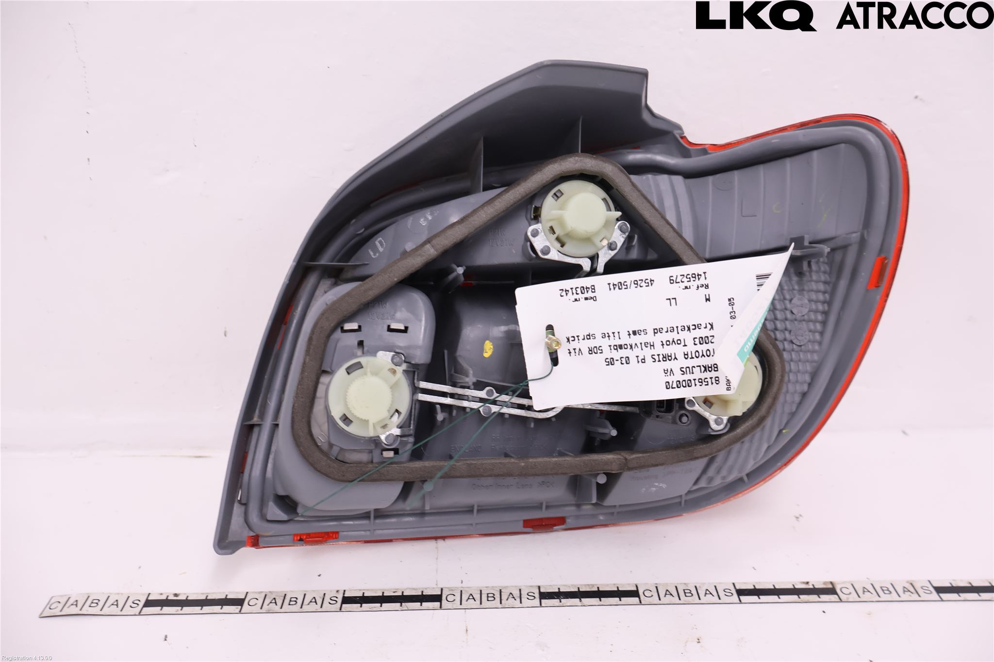 Toyota YARIS P1 03-05 Baklykt Venstre