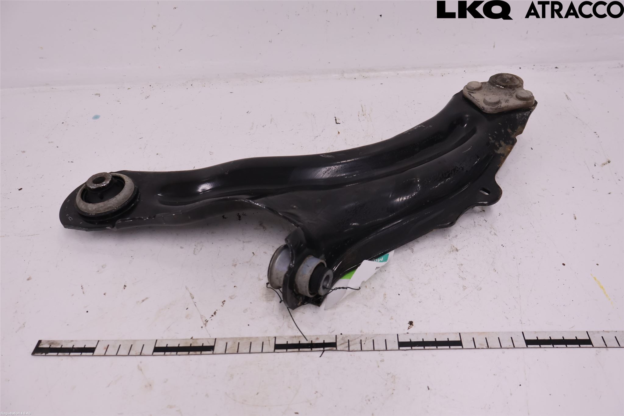 Renault KANGOO II 15-21 Bærearm Foran Høyre Nedre