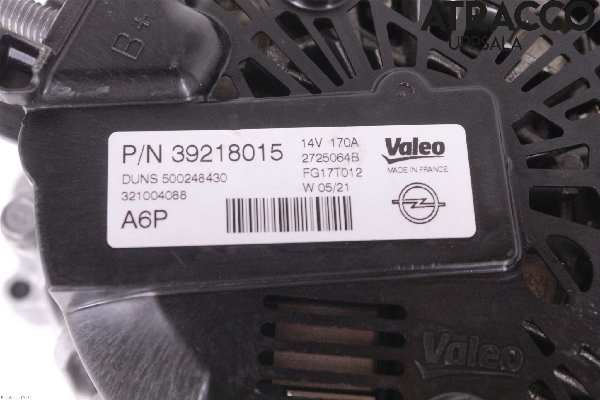 Opel INSIGNIA 17- Dynamo