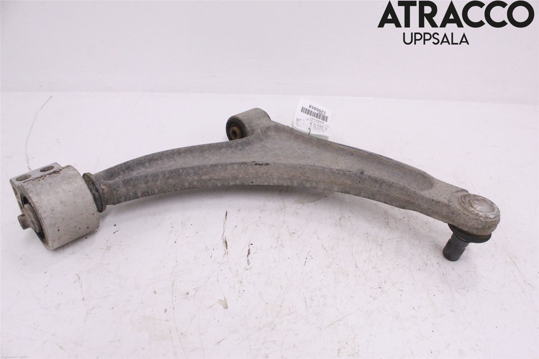 Opel INSIGNIA 09-16 Bærearm Foran Høyre Nedre